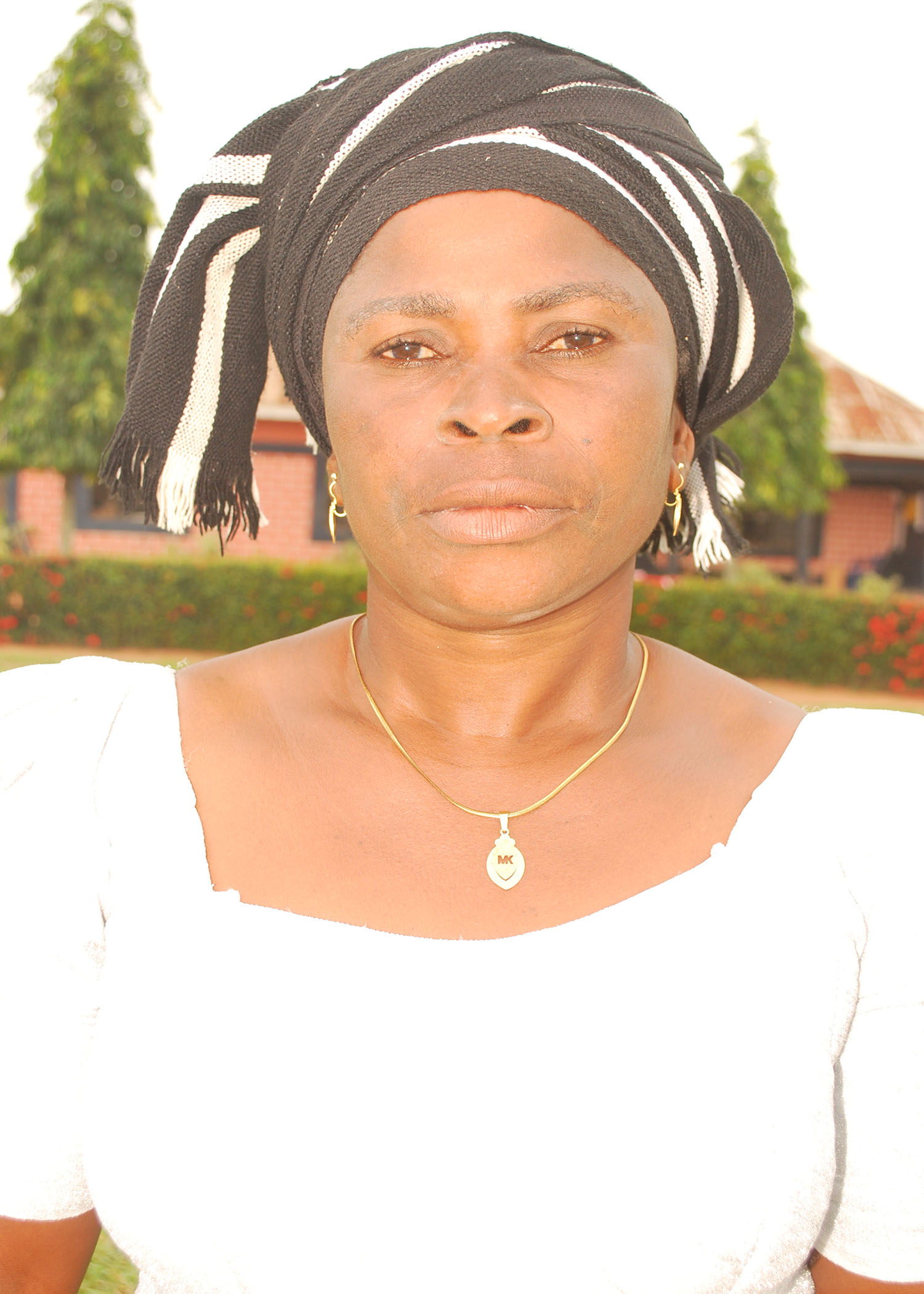 MRS. NYIANSHIMA C. (COOK)